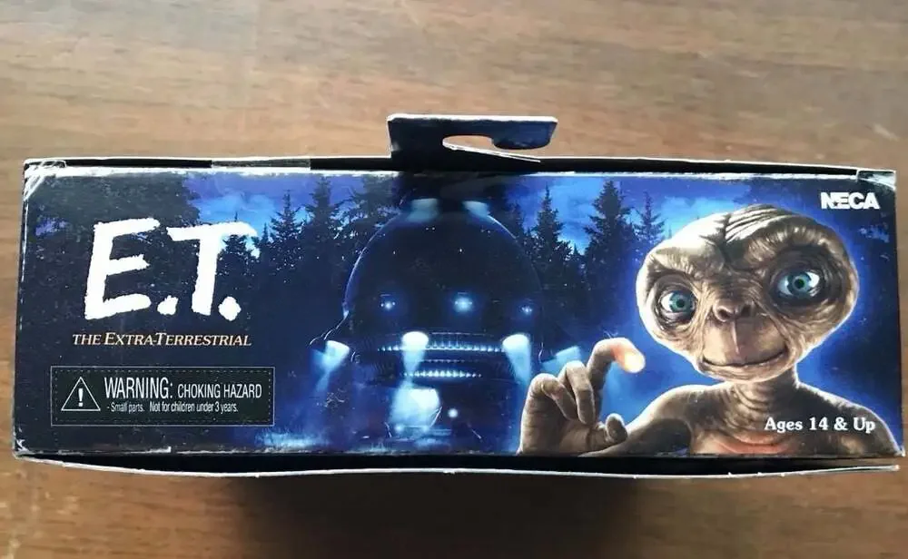 NECA E.T. 40th Anniversary Elliott And E.T. On Bicycle 7 Inch Scale Action Figur